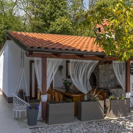 Piccola Adriatic With A Heated Swimming Pool, Grill, Children Playground Opatija
