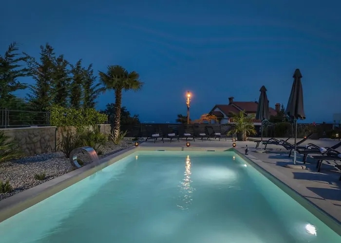 Piccola Adriatic With A Heated Swimming Pool, Grill, Children Playground Opatija Nyaraló Ičići