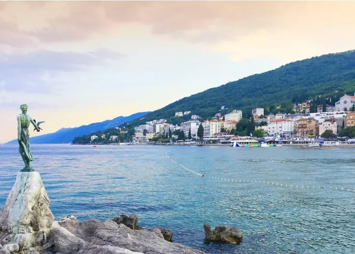 Nyaraló Piccola Adriatic With A Heated Swimming Pool, Grill, Children Playground Opatija