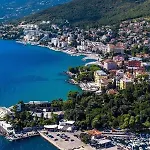 Dom wakacyjny Piccola Adriatic With A Heated Swimming Pool, Grill, Children Playground Opatija Ičići