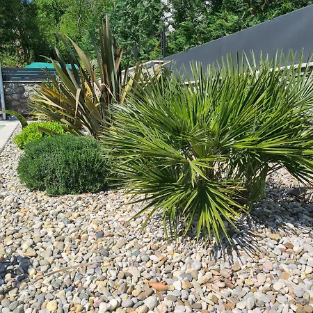 Piccola Adriatic With A Swimming Pool, Grill, Children Playground Opatija Vikendica *