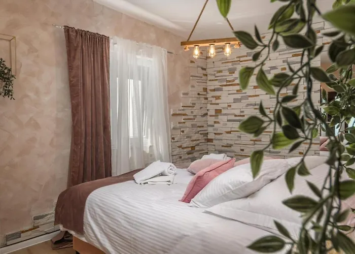 Piccola Adriatic With A Swimming Pool, Grill, Children Playground Opatija Ičići